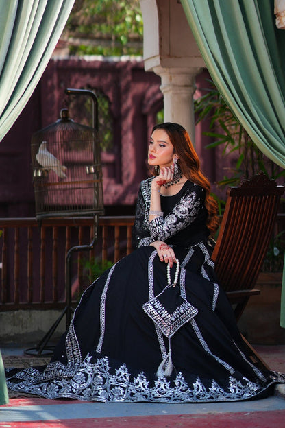 Parian Designer Suit 01