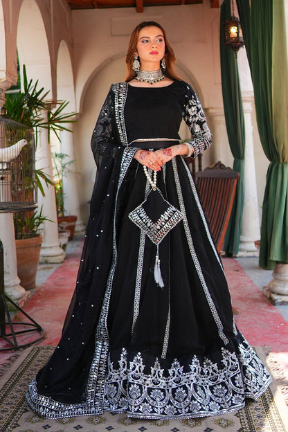 Parian Designer Suit 01